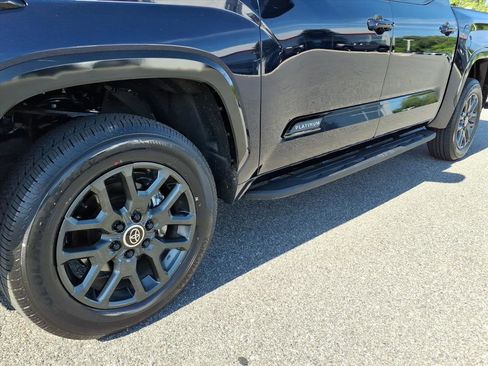 Used 2024 Toyota Tundra Platinum AWD/4WD image 9