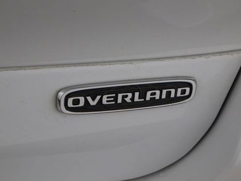 Used 2023 Jeep Grand Cherokee L Overland w/ Luxury Tech Group IV AWD/4WD image 57