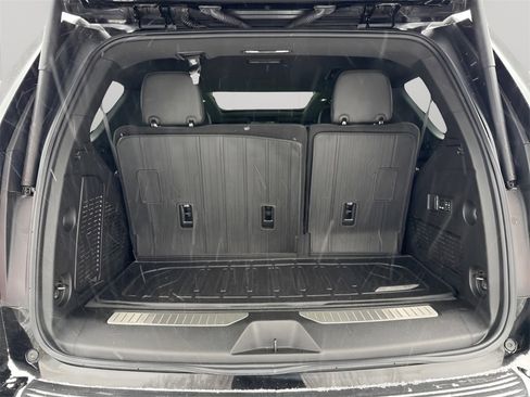 Used 2024 GMC Yukon Denali image 18