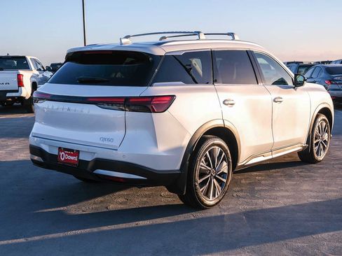 Used 2026 INFINITI QX60 Luxe w/ Cargo Package FWD image 4