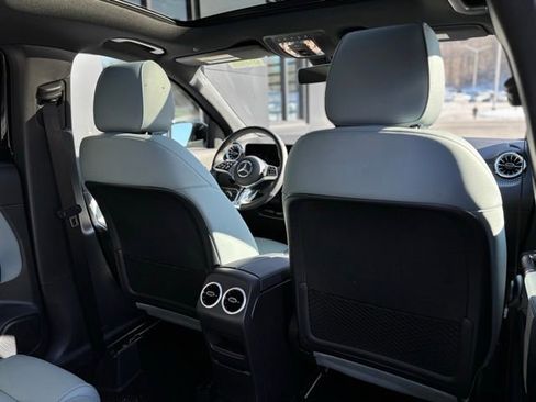 Used 2026 Mercedes-Benz GLA 250 4MATIC image 48