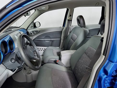 Used 2009 Chrysler PT Cruiser LX image 21