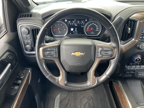 Used 2022 Chevrolet Silverado 1500 High Country w/ LPO, Dark Essentials Package AWD/4WD image 26