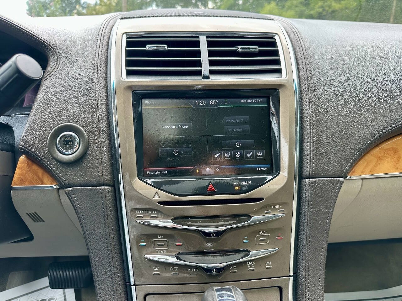 Used 2014 Lincoln MKX AWD w/ Equipment Group 102A image 24