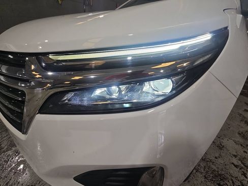 Used 2022 Chevrolet Equinox Premier FWD image 31