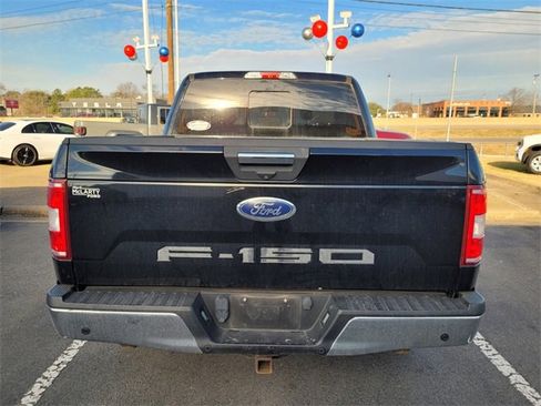 Used 2018 Ford F150 XLT w/ Equipment Group 302A Luxury image 4