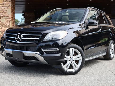 Used 2014 Mercedes-Benz ML 350 4MATIC image 2