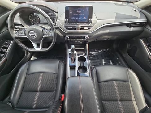 Used 2024 Nissan Altima 2.5 SR FWD image 20