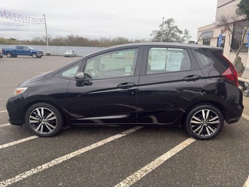 Used 2019 Honda Fit EX image 3