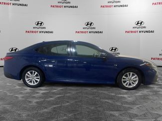 Used 2025 Toyota Camry LE video 2
