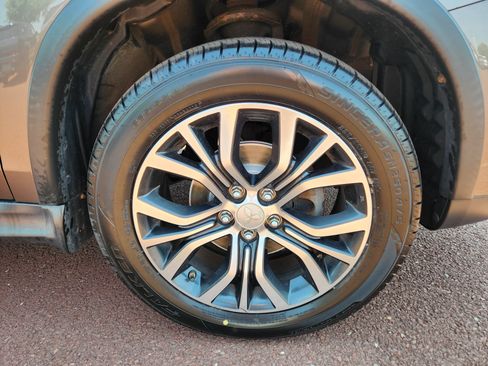 Used 2016 Mitsubishi Outlander Sport SE AWD/4WD image 7