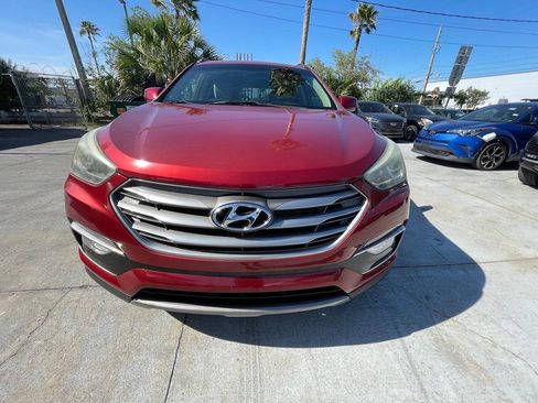 Used 2017 Hyundai Santa Fe Sport FWD image 1