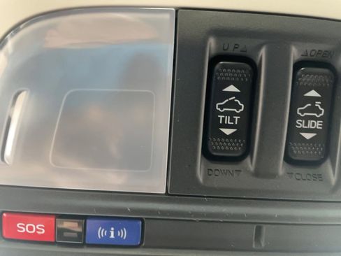 Used 2024 Subaru Impreza 2.0i Sport image 12