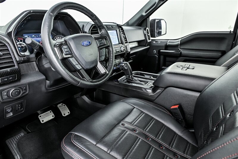 Used 2019 Ford F150 Lariat w/ Equipment Group 502A Luxury AWD/4WD image 14