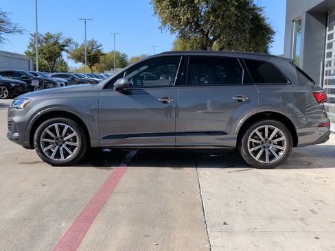 Certified 2024 Audi Q7 2.0T Premium Plus image 6