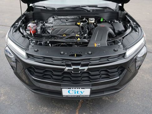 New 2026 Chevrolet Trax LT image 25