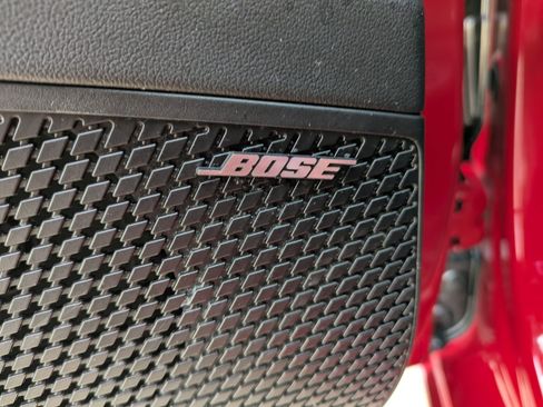 Used 2022 Hyundai Elantra Limited image 12