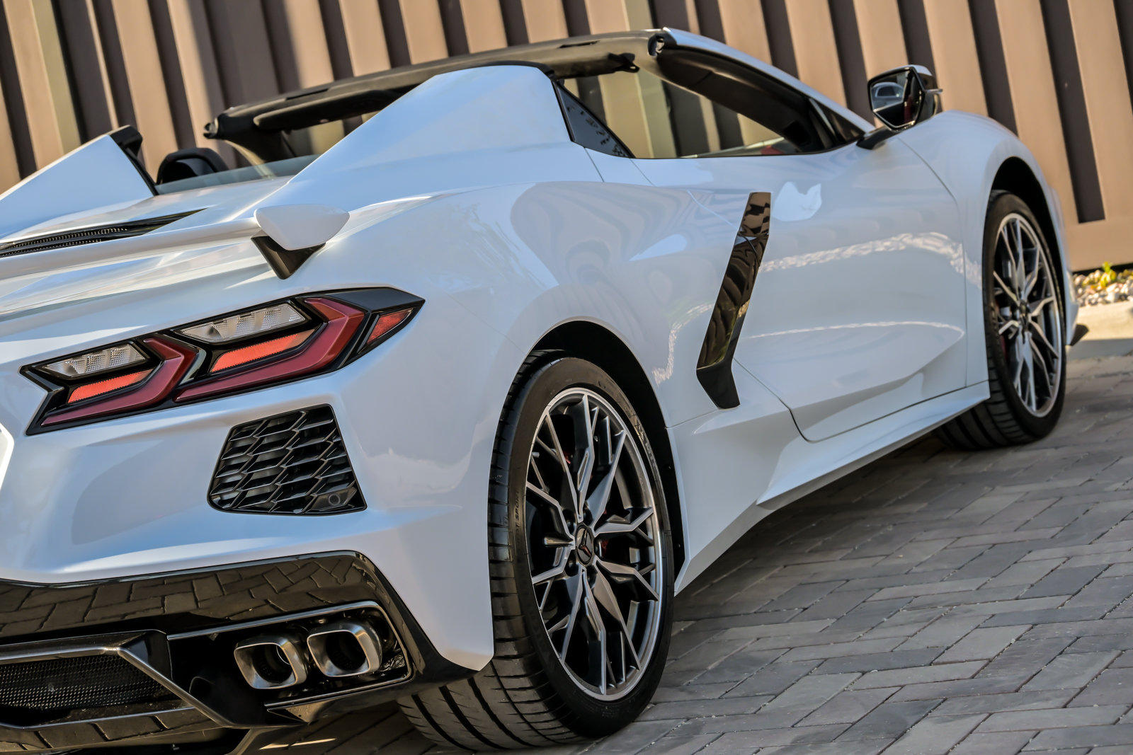 Used 2026 Chevrolet Corvette Stingray Premium Conv w/ Z51 Performance Package RWD image 15