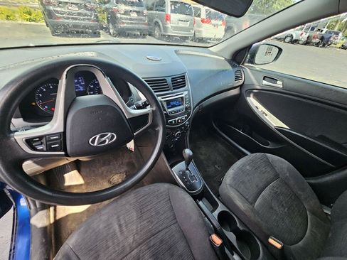 Used 2015 Hyundai Accent GS FWD image 20