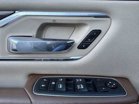 Used 2020 RAM 1500 Laramie image 15