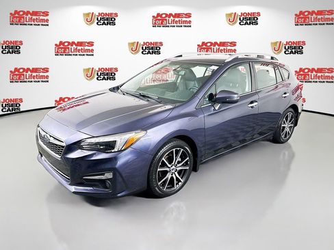 Used 2017 Subaru Impreza 2.0i Limited image 12