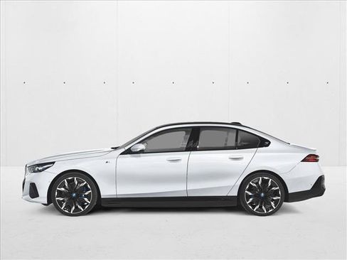 New 2027 BMW i5 eDrive40 RWD image 2