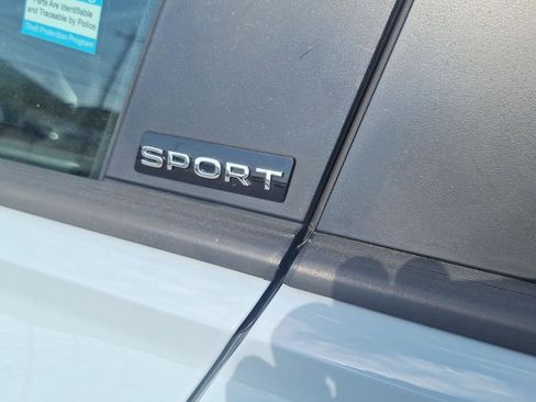 Used 2025 Volkswagen Jetta Sport FWD image 10