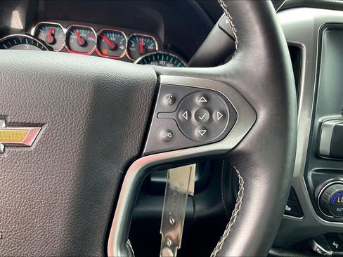 Used 2015 Chevrolet Silverado 1500 LTZ Z71 w/ LTZ Plus Package AWD/4WD image 27