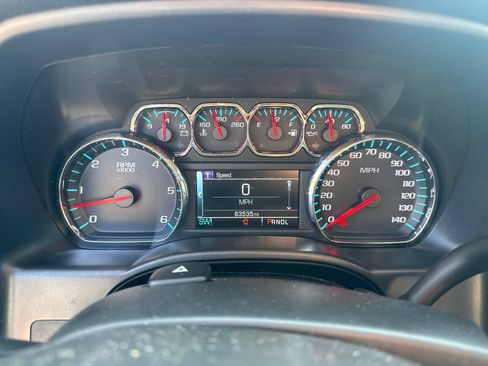 Used 2018 Chevrolet Silverado 1500 LT w/ All Star Edition AWD/4WD image 15