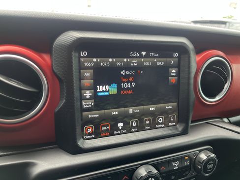 Used 2020 Jeep Wrangler Unlimited Rubicon AWD/4WD image 27