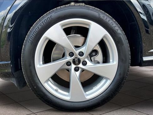 Used 2025 Audi Q5 Premium w/ Premium Plus AWD/4WD image 9