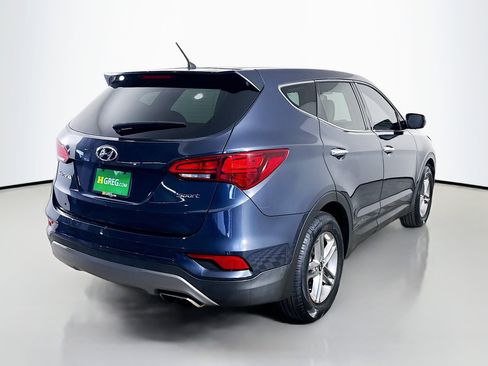 Used 2018 Hyundai Santa Fe Sport image 10