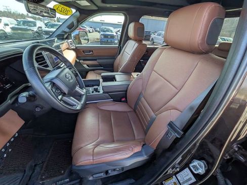Used 2023 Toyota Tundra 1794 Edition AWD/4WD image 7