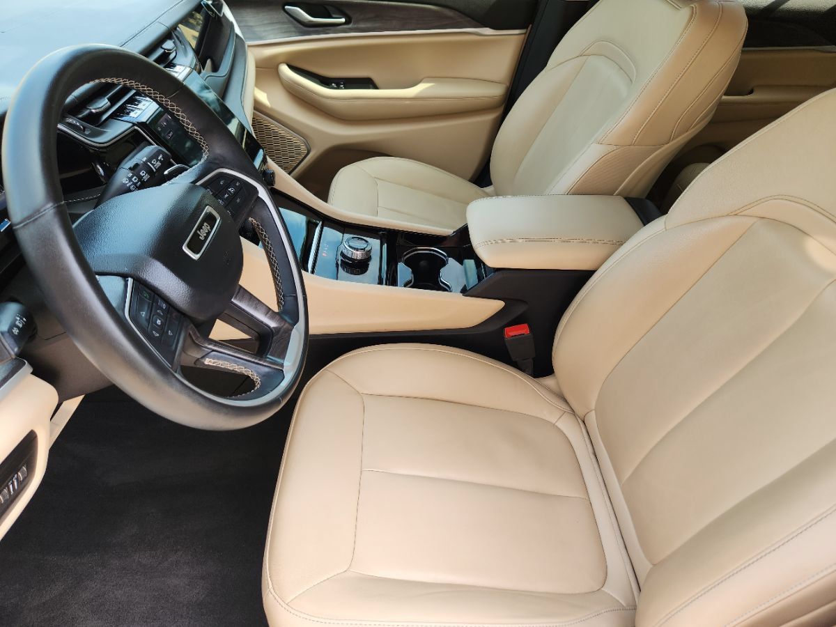 Used 2022 Jeep Grand Cherokee Limited RWD image 31