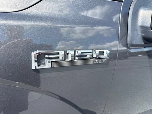 Used 2020 Ford F150 XLT w/ Equipment Group 302A Luxury AWD/4WD image 37