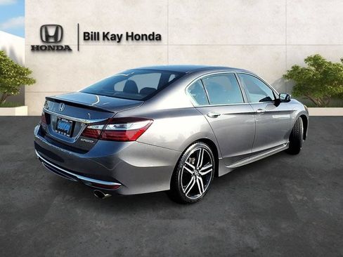 Used 2017 Honda Accord Sport image 3