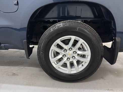 Used 2019 Chevrolet Silverado 1500 LT w/ All-Star Edition image 60