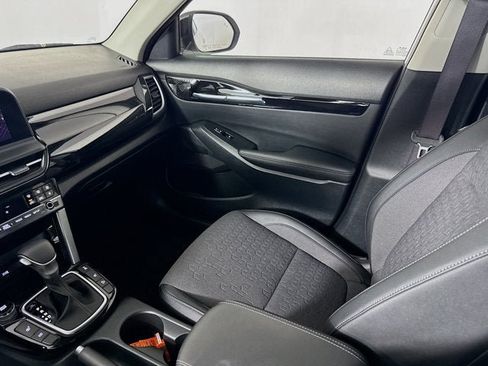 Certified 2024 Kia Seltos X-Line AWD/4WD image 22