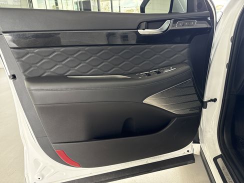 Used 2022 Hyundai Palisade Calligraphy image 14