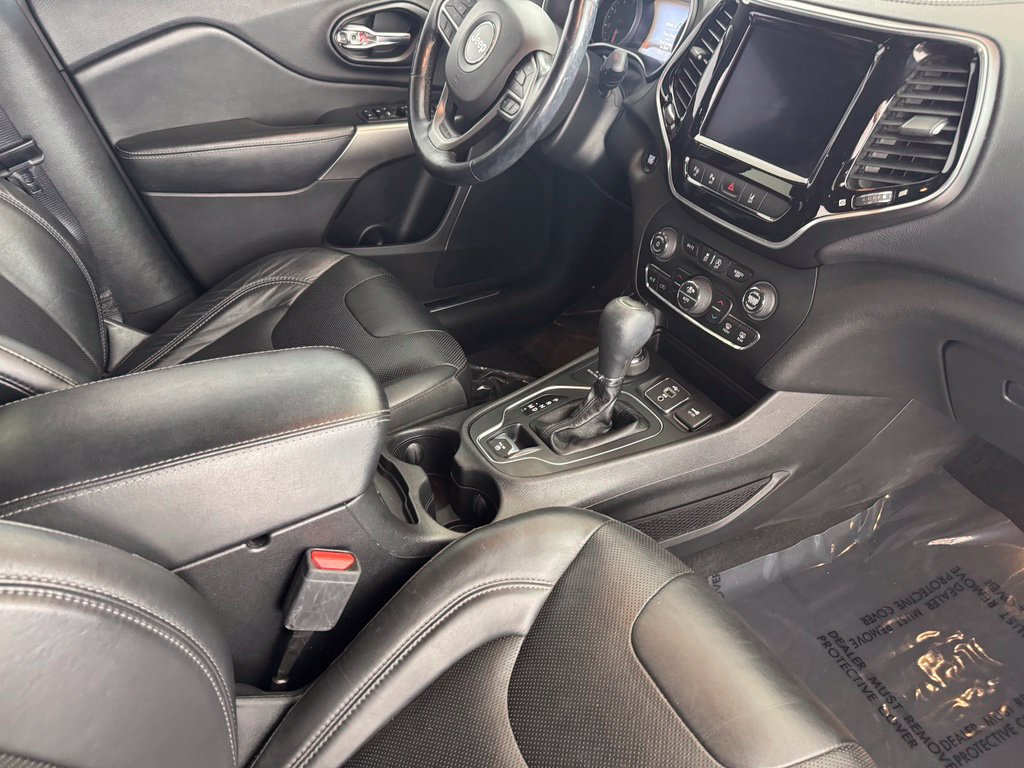 Used 2021 Jeep Cherokee High Altitude AWD/4WD image 22