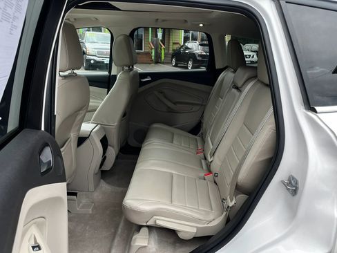 Used 2015 Ford Escape Titanium w/ Equipment Group 301A AWD/4WD image 11