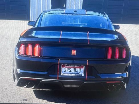 Used 2017 Ford Mustang Shelby GT350R w/ GT350R Equipment Group 920A RWD image 11
