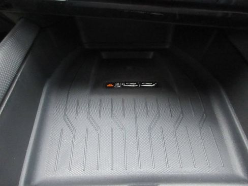 New 2026 Chevrolet Equinox EV LT AWD/4WD image 29