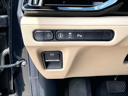 Used 2023 Acura MDX FWD w/ Technology Package image 33