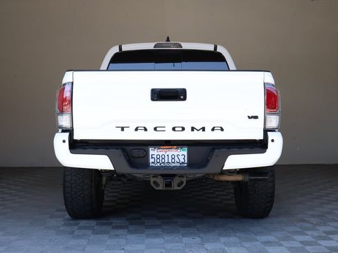 Used 2023 Toyota Tacoma TRD Sport w/ Advanced Technology Package AWD/4WD image 13