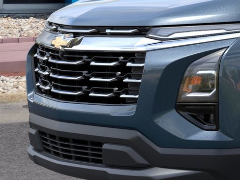 New 2026 Chevrolet Equinox LT w/ Convenience Package II AWD/4WD image 53