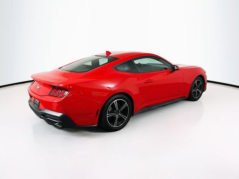 Used 2024 Ford Mustang Coupe image 9