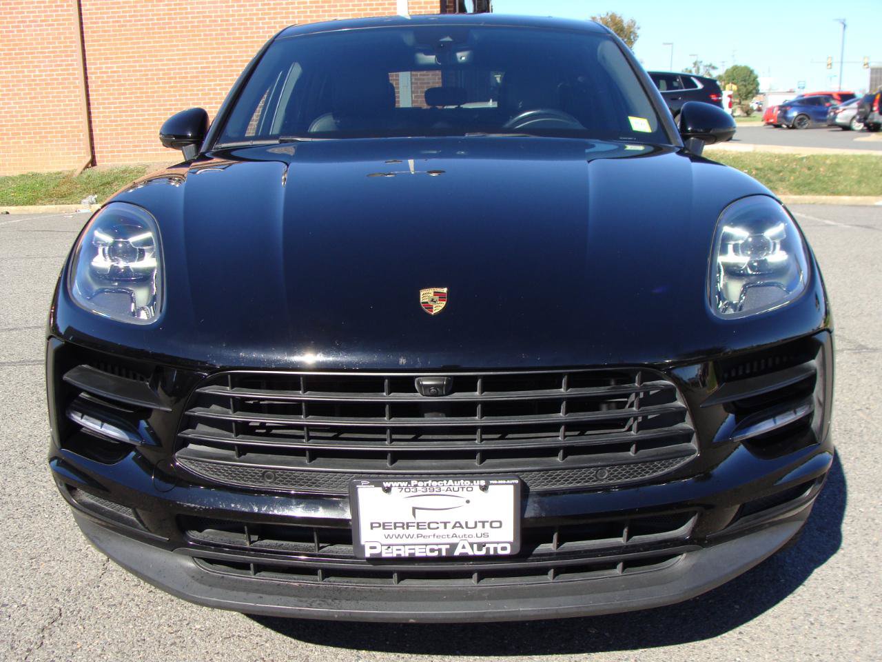 Used 2020 Porsche Macan S w/ Premium Package Plus AWD/4WD image 2