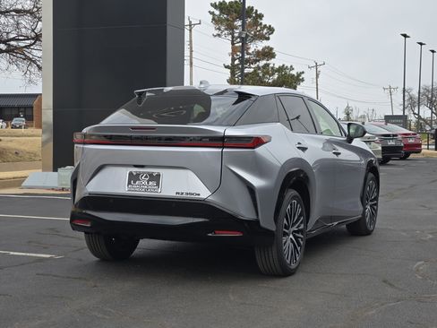New 2026 Lexus RZ 350e 2WD w/ Technology Package image 4