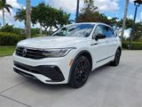 Used 2022 Volkswagen Tiguan SE R-Line image 4